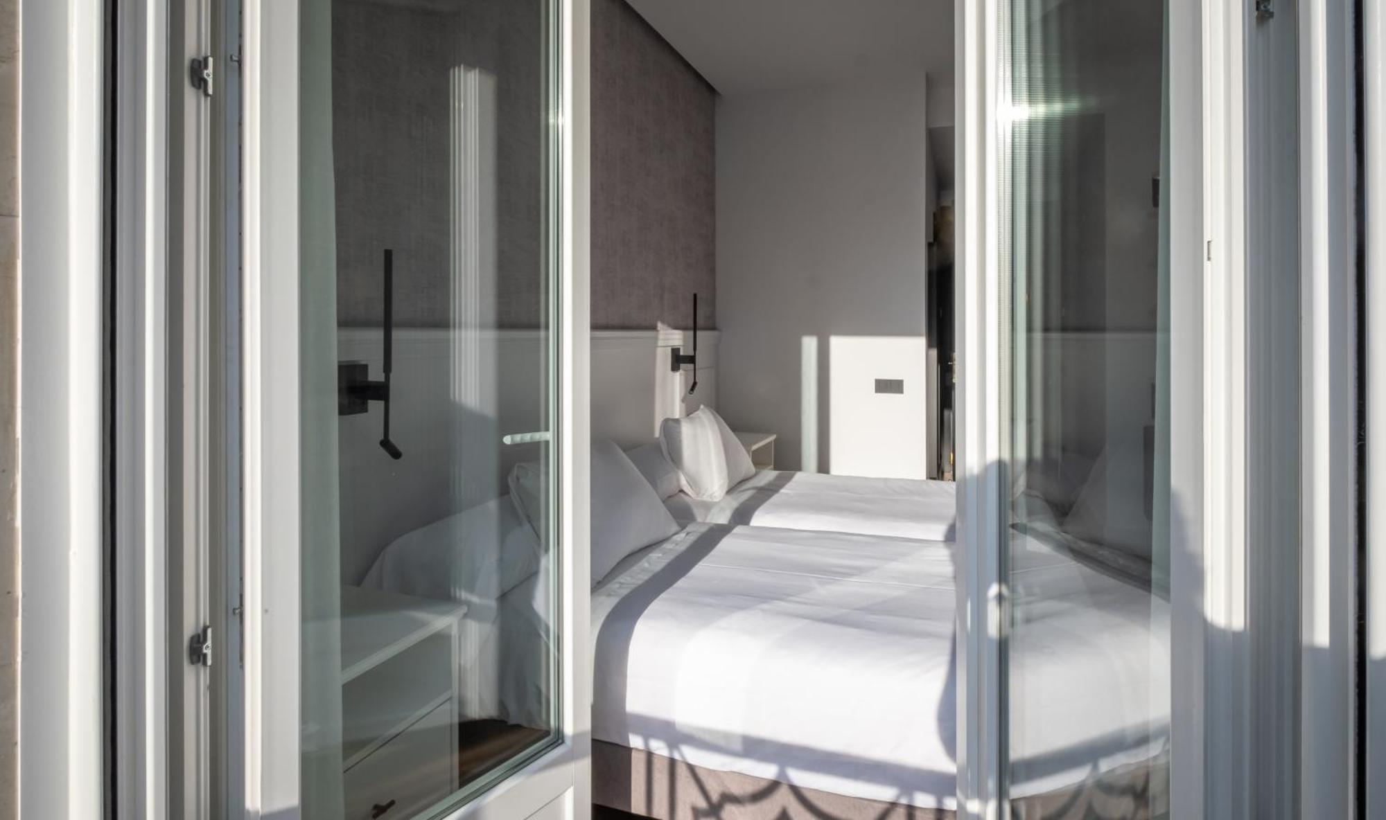 Principe De Vergara Rooms Lujo En El Centro De 洛格罗尼奥 外观 照片